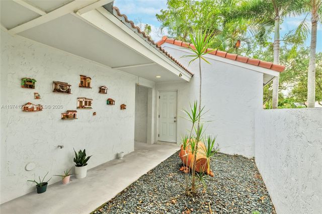 1361 Seagrape Circle, Weston, FL 33326