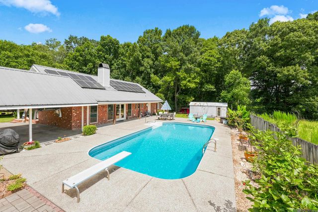 7828 La Hwy 10, Ethel, LA 70730