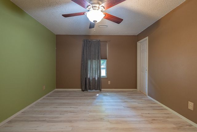 1806 Rosewood Lane, Elkins, AR 72727