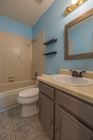 1806 Rosewood Lane, Elkins, AR 72727