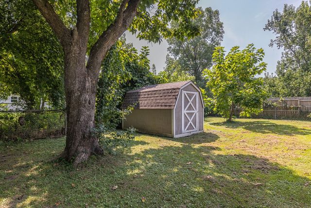 1806 Rosewood Lane, Elkins, AR 72727