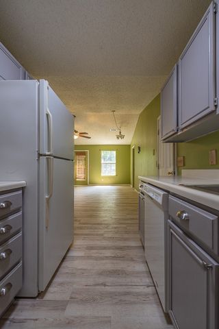 1806 Rosewood Lane, Elkins, AR 72727