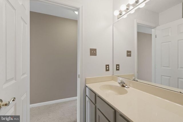 235 BUCHANAN CT, Downingtown, PA 19335