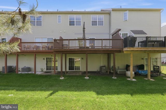 235 BUCHANAN CT, Downingtown, PA 19335