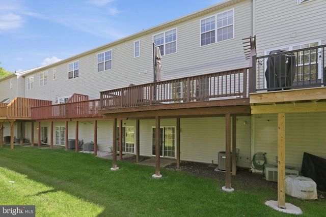 235 BUCHANAN CT, Downingtown, PA 19335