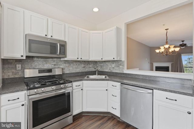 235 BUCHANAN CT, Downingtown, PA 19335