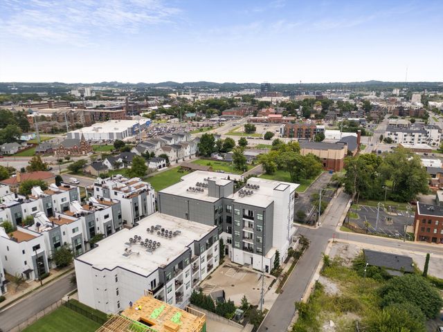 999 Scovel St, Nashville, TN 37208