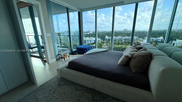 601 NE 36th Street 1306, Miami, FL 33137