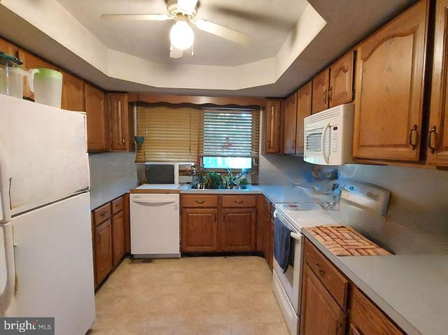 311 YORKTOWN BLVD, Locust Grove, VA 22508