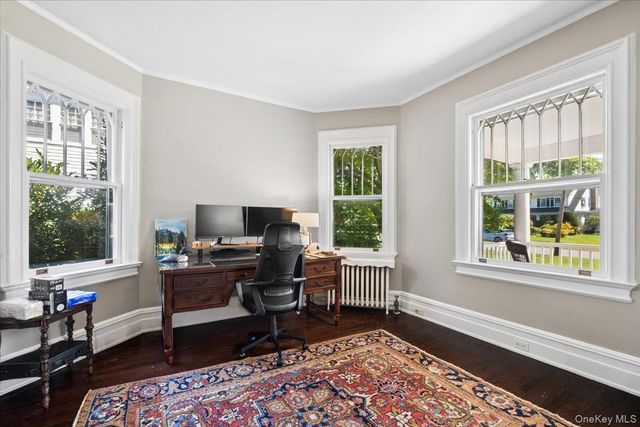 80 Argyll Avenue, New Rochelle, NY 10804