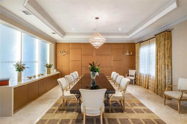 5250 Snapper Creek Rd, Coral Gables, FL 33156