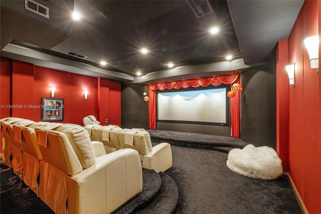 5250 Snapper Creek Rd, Coral Gables, FL 33156