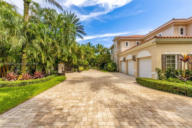 5250 Snapper Creek Rd, Coral Gables, FL 33156