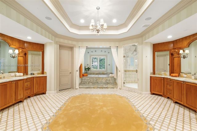 5250 Snapper Creek Rd, Coral Gables, FL 33156