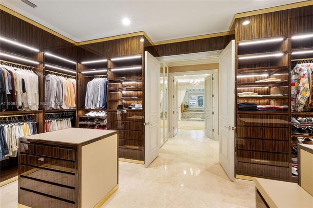 5250 Snapper Creek Rd, Coral Gables, FL 33156