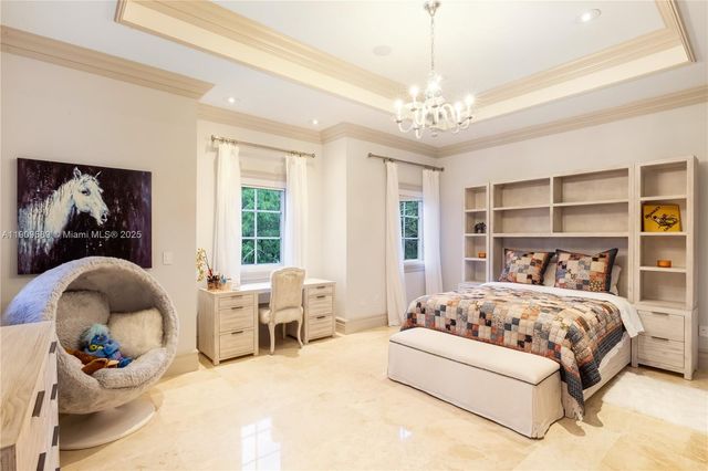 5250 Snapper Creek Rd, Coral Gables, FL 33156