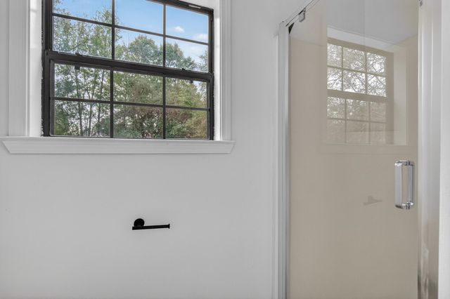 105 E Renoir Road, Defuniak Springs, FL 32433