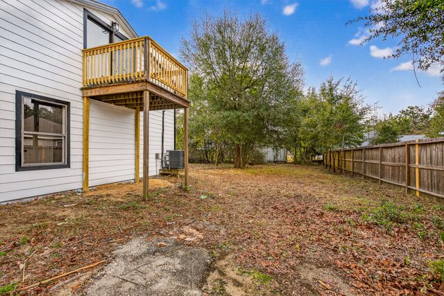 105 E Renoir Road, Defuniak Springs, FL 32433