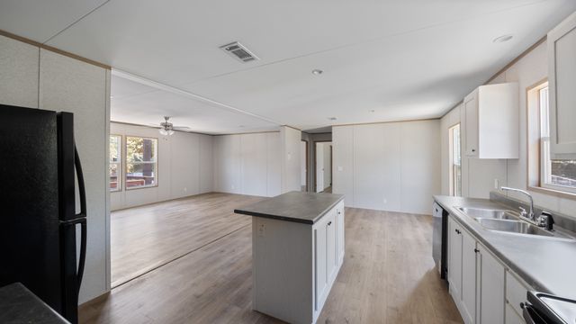 207 Woody Drive, Mabank, TX 75156