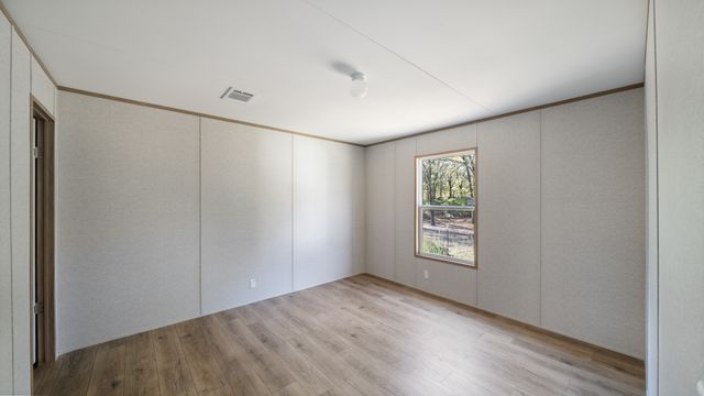 207 Woody Drive, Mabank, TX 75156