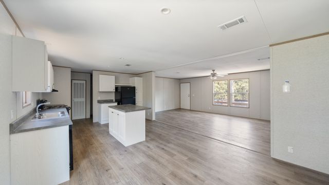 207 Woody Drive, Mabank, TX 75156