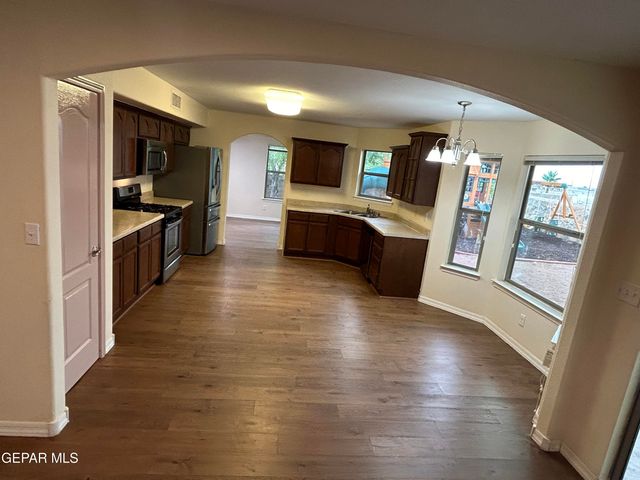 14396 ALMA POINT Drive, El Paso, TX 79938