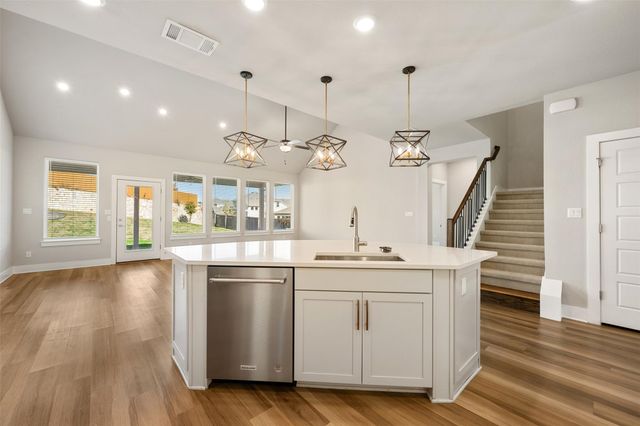 2104 Prairie Oaks DR, Georgetown, TX 78628