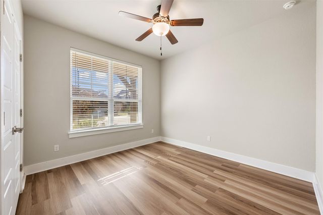 2104 Prairie Oaks DR, Georgetown, TX 78628