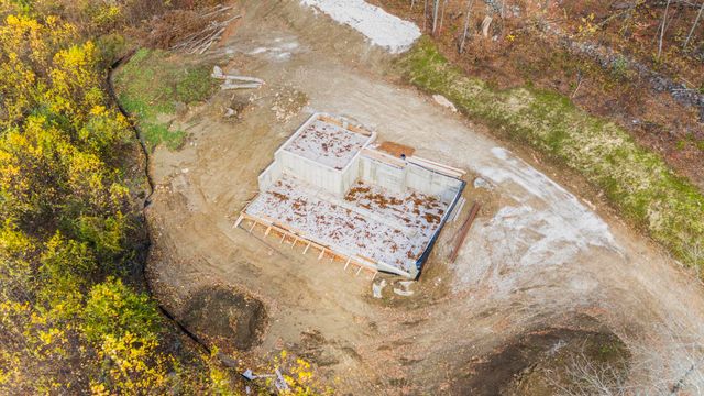 10 Juniper Drive, New Milford, CT 06776