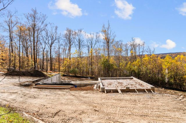 10 Juniper Drive, New Milford, CT 06776