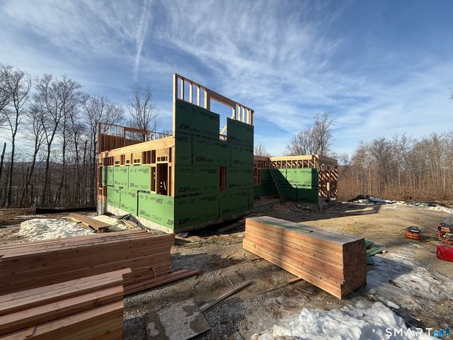 10 Juniper Drive, New Milford, CT 06776