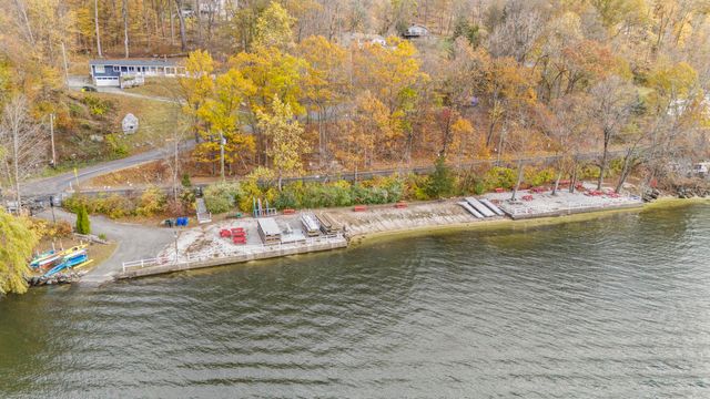 10 Juniper Drive, New Milford, CT 06776