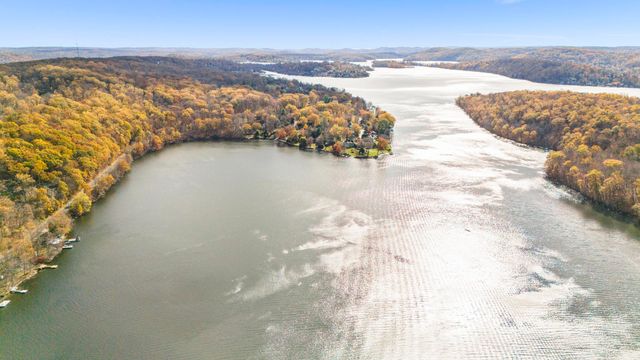 10 Juniper Drive, New Milford, CT 06776