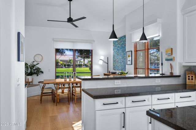 1777 W OCOTILLO Road 16, Chandler, AZ 85248