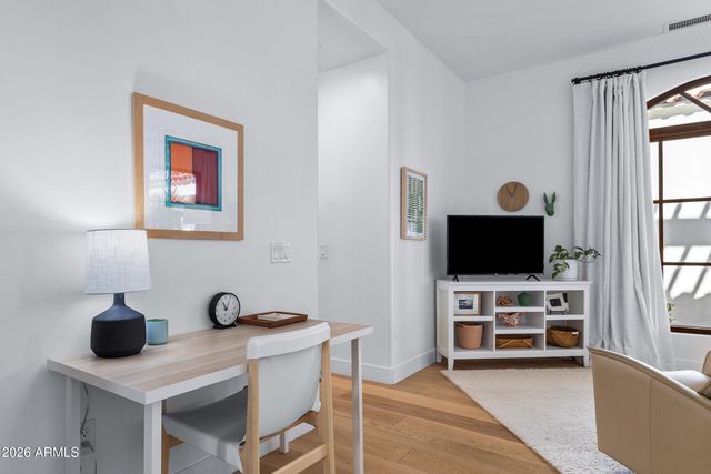 1777 W OCOTILLO Road 16, Chandler, AZ 85248