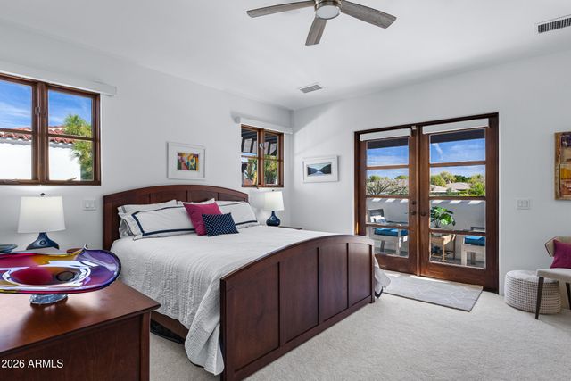 1777 W OCOTILLO Road 16, Chandler, AZ 85248