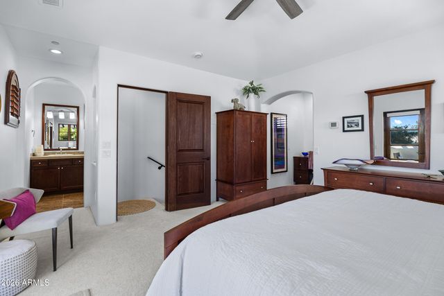 1777 W OCOTILLO Road 16, Chandler, AZ 85248