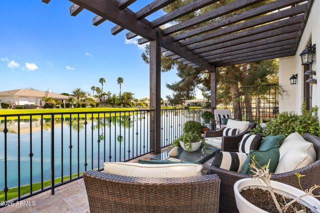 1777 W OCOTILLO Road 16, Chandler, AZ 85248