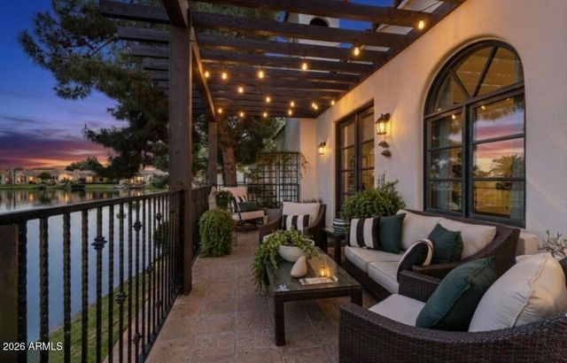 1777 W OCOTILLO Road 16, Chandler, AZ 85248