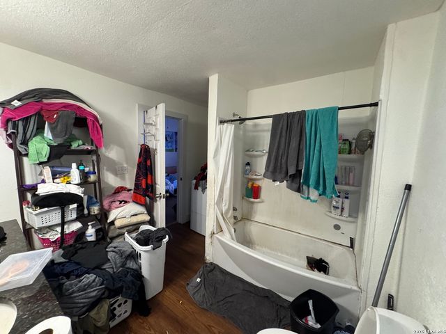 1539 W craig, San Antonio, TX 78201