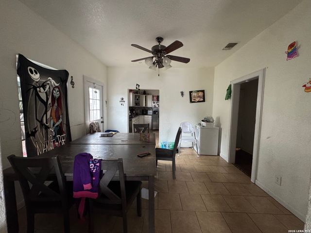 1539 W craig, San Antonio, TX 78201