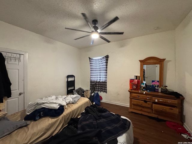 1539 W craig, San Antonio, TX 78201