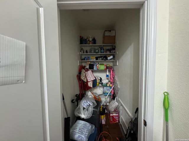 1539 W craig, San Antonio, TX 78201