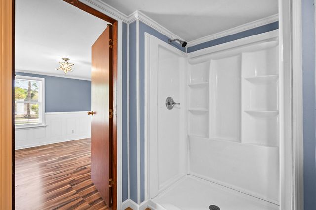 425 Sand Hill Dr., Conway, SC 29526