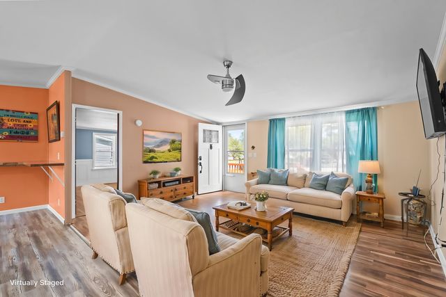 425 Sand Hill Dr., Conway, SC 29526