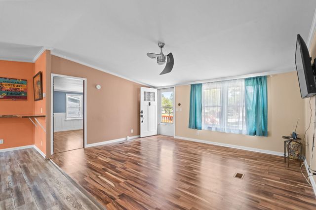 425 Sand Hill Dr., Conway, SC 29526