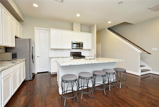 5502 Camaguey Street, Houston, TX 77023