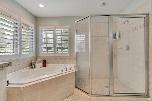 1810 N 1725 W, Farr West, UT 84404