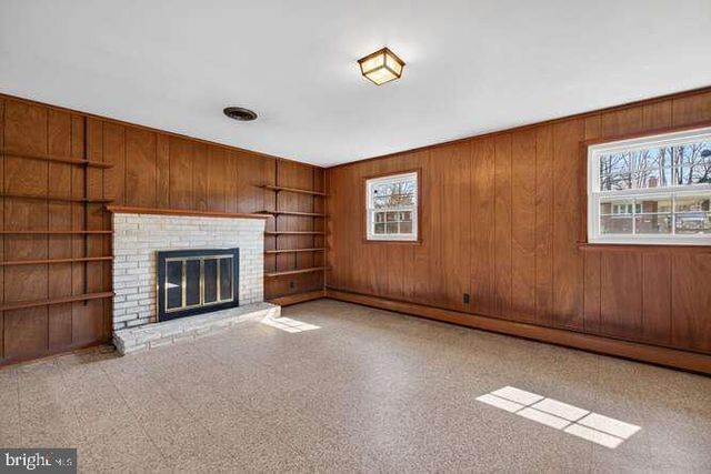 405 WOODLAND RD, Gaithersburg, MD 20877