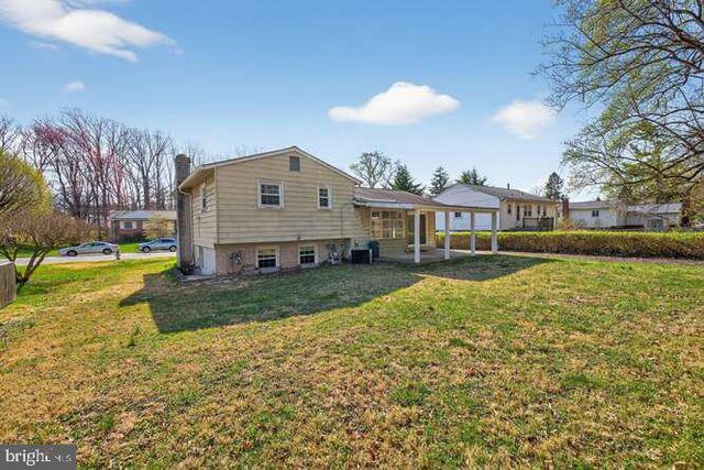 405 WOODLAND RD, Gaithersburg, MD 20877